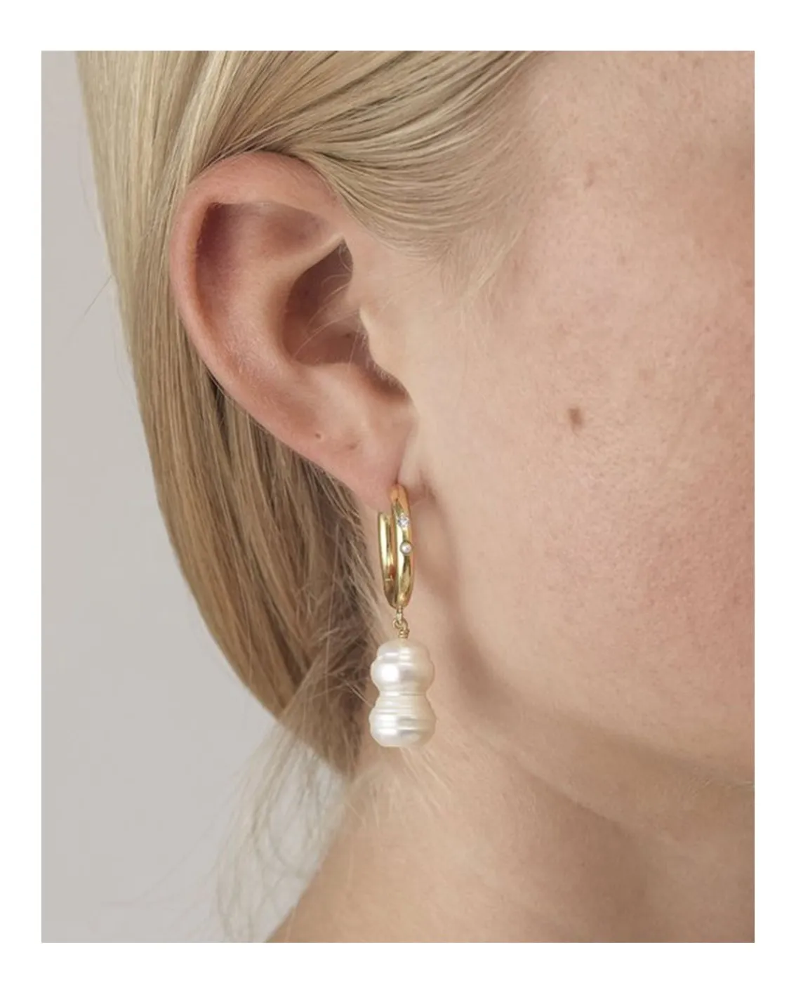 Anni Lu Diamonds And Pearls Earrings White Smoke