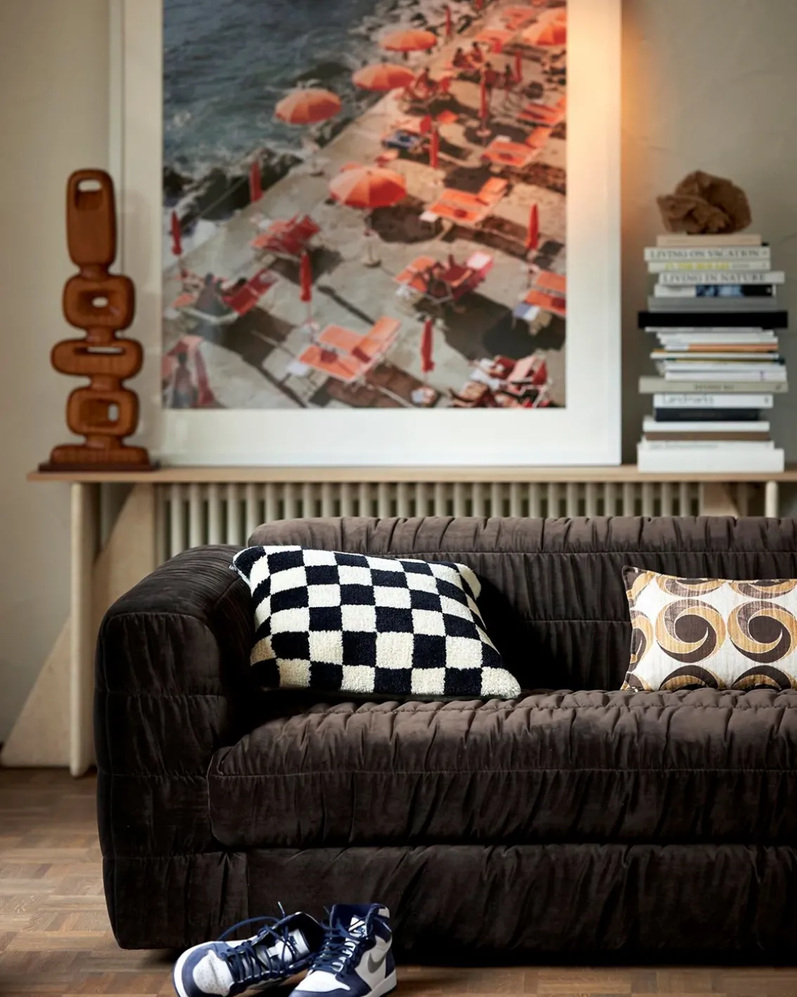 HK Living Club Couch Royal Velvet Dark Brown