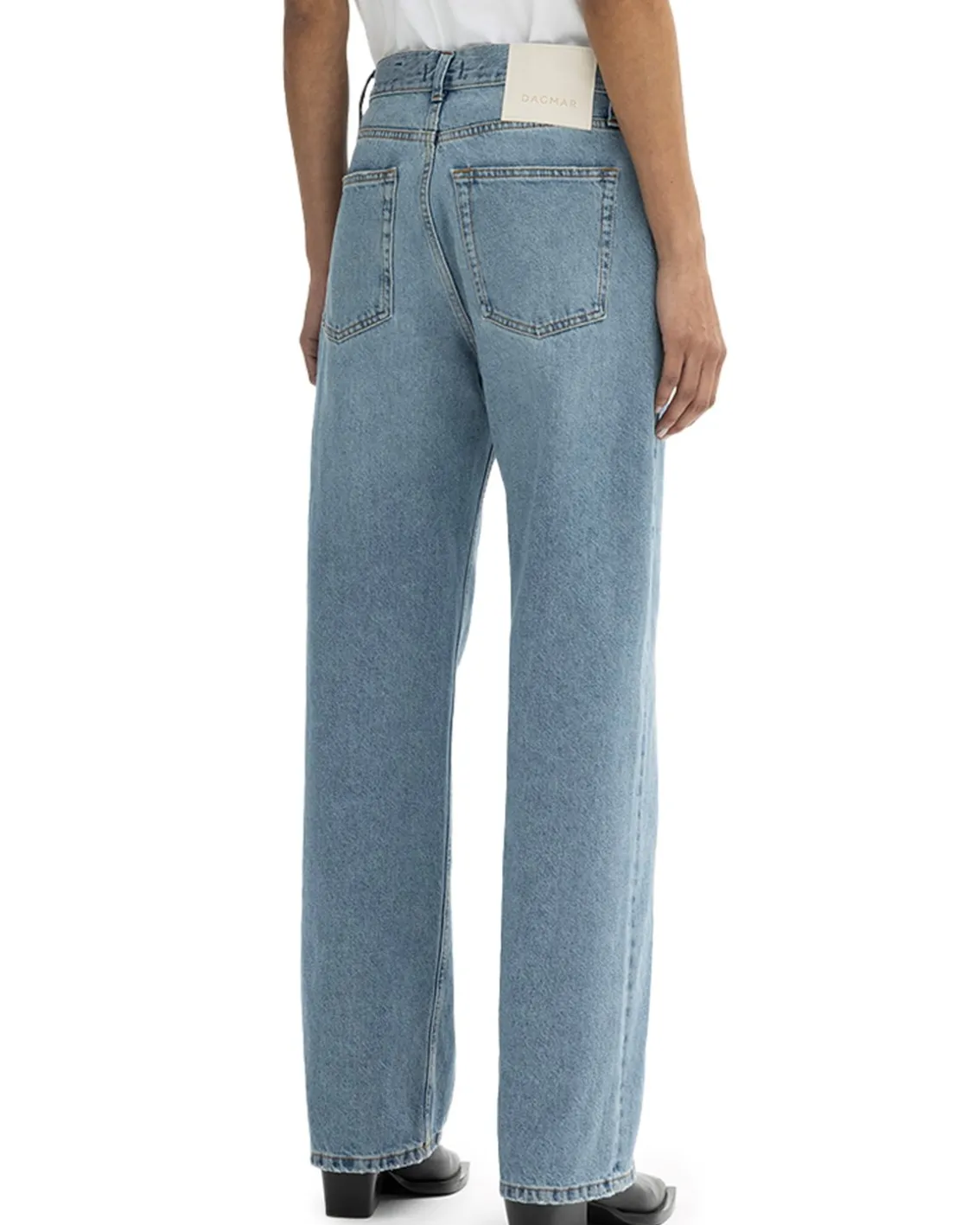 House of Dagmar Loose Fit Denim Light Blue Wash