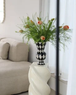 &Klevering Rhombic Vase Black
