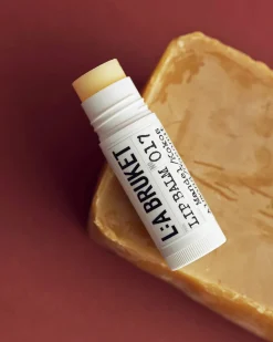 L:a Bruket 017 Lip Balm Almond/Coconut
