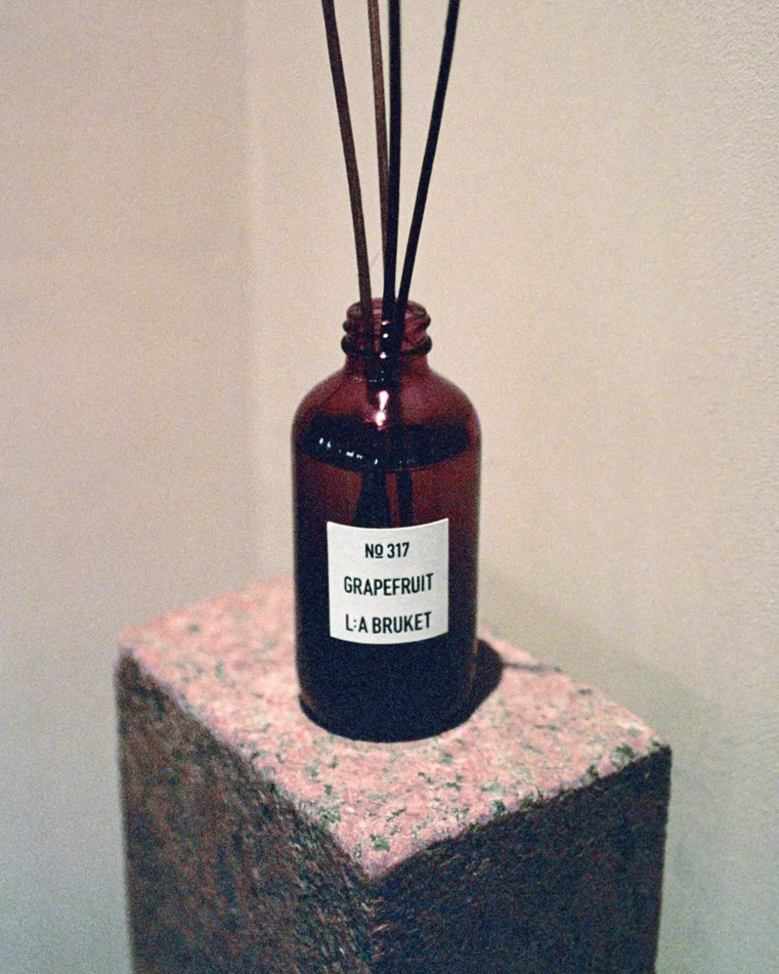 L:a Bruket 317 Room Diffuser Grapefruit