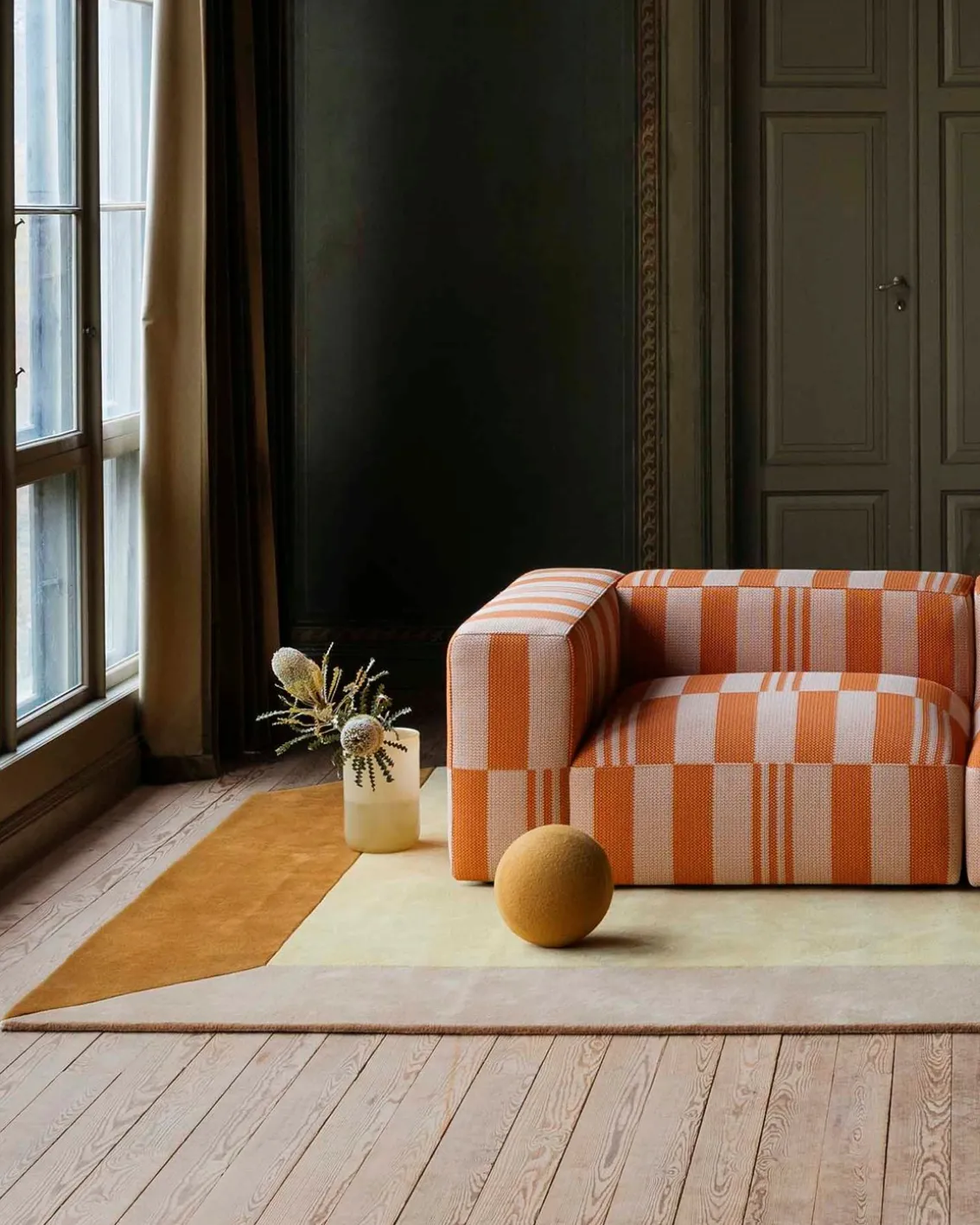 Layered Teklan Box Wool Rug Yellows