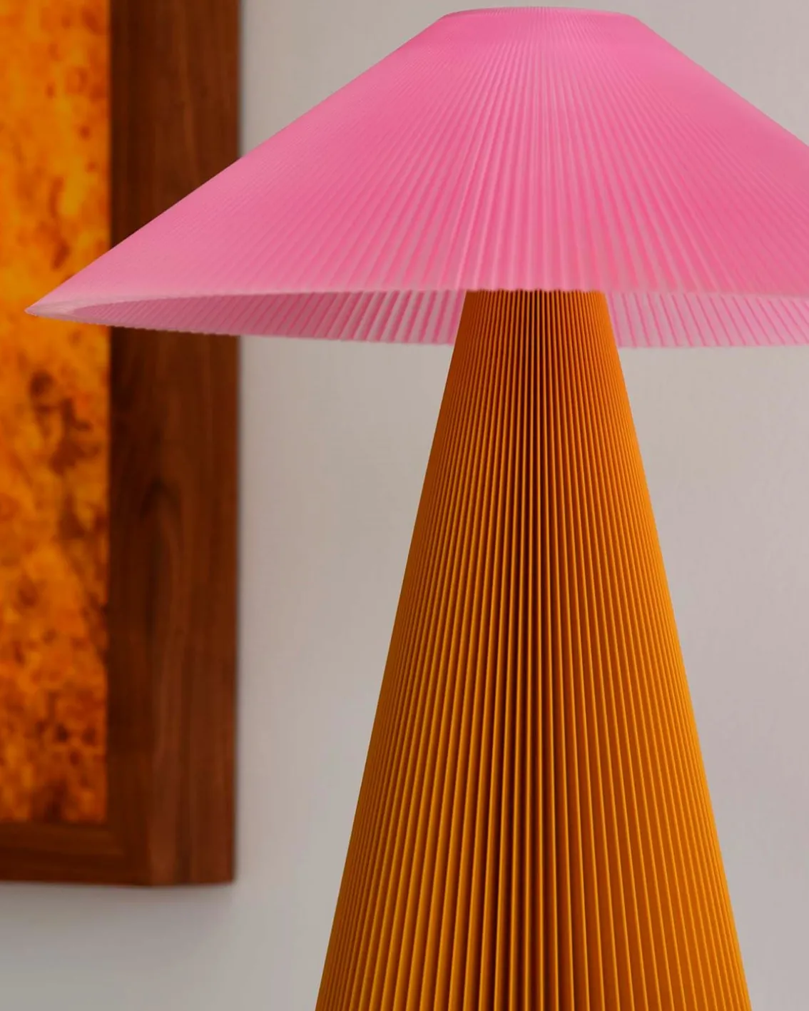 MANU Teen Jane Table Lamp Mustard/Pink