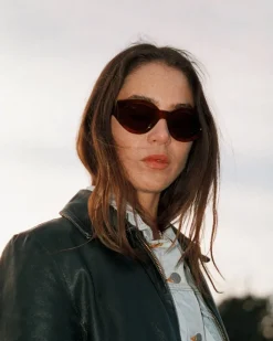 Monokel Eyewear Polly Amber Grey Solid Lens