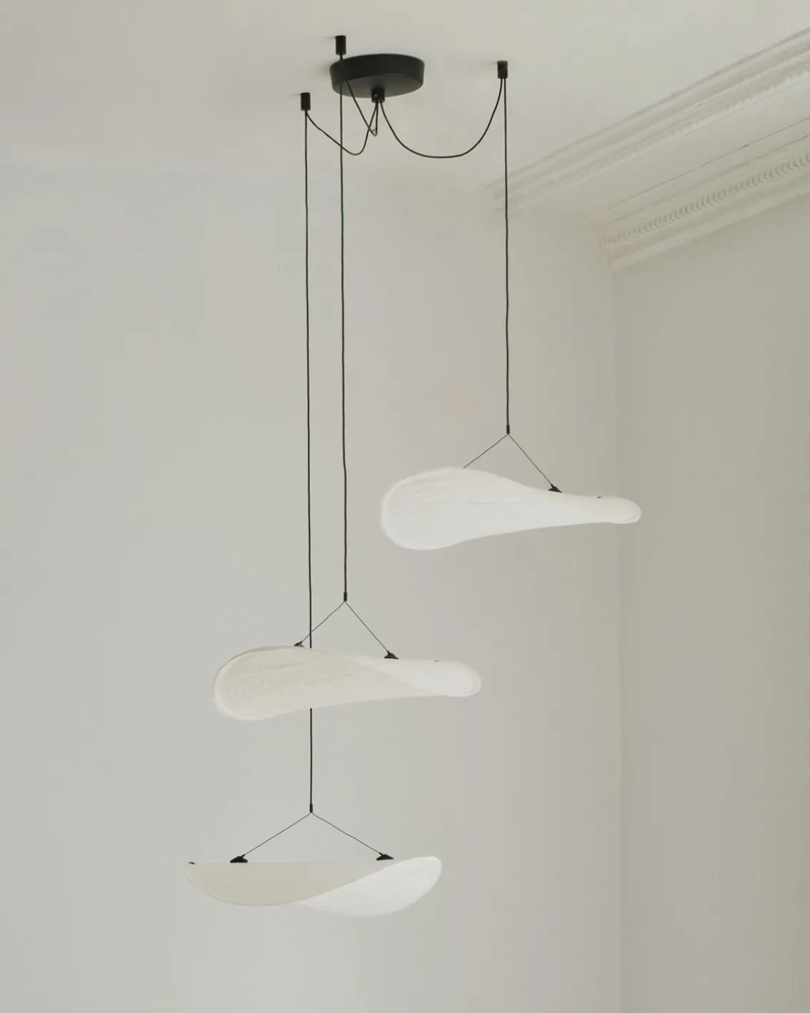 New Works Tense Chandelier Ø55 Cm White Tyvek