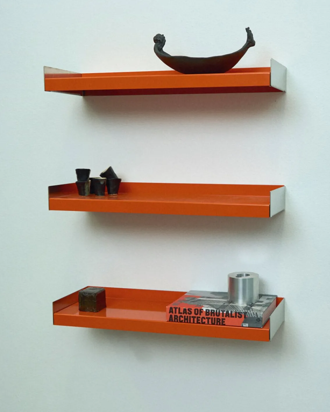 Our Society Kompakt Shelf Raw Aluminum/Orange Gloss